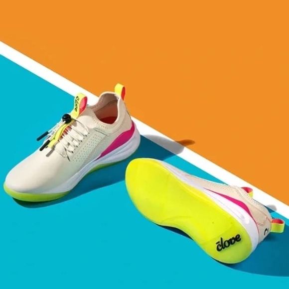 Clove Shoes Clove Womens Limited Edition Lemon Aid Classic Sneakers
